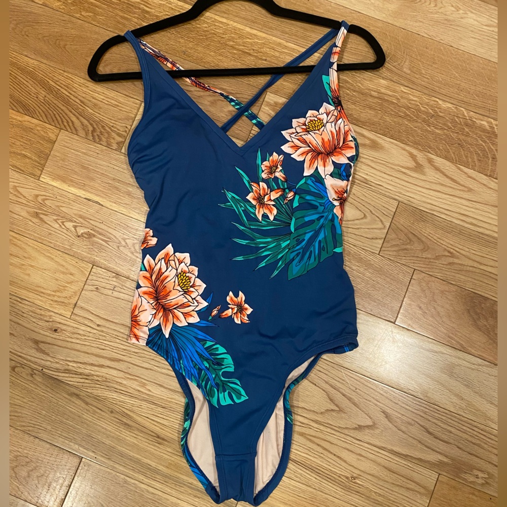 Kona Sol One Piece Floral Print Swimsuit